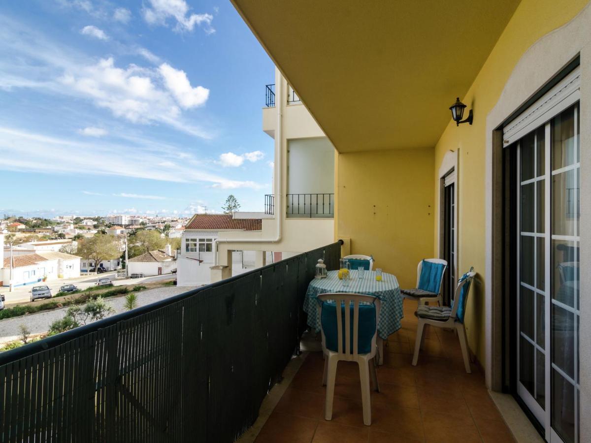This Warm And Comfortable Apartment 라고스 객실 사진
