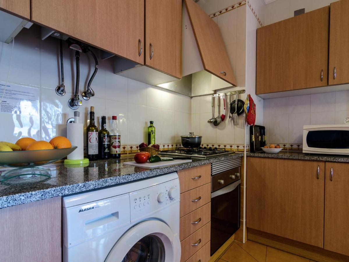 This Warm And Comfortable Apartment 라고스 객실 사진